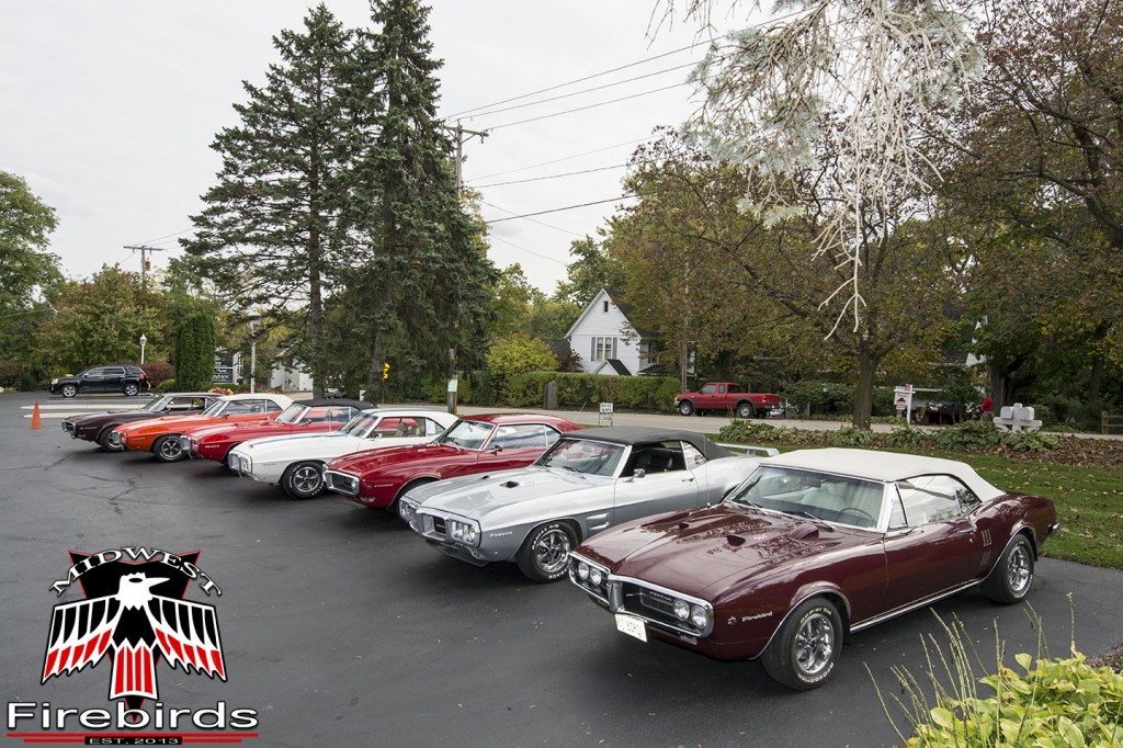 Seven first-generation Pontiac Firebirds attended the Midwest Firebirds first annual Fall Colors Cruise.