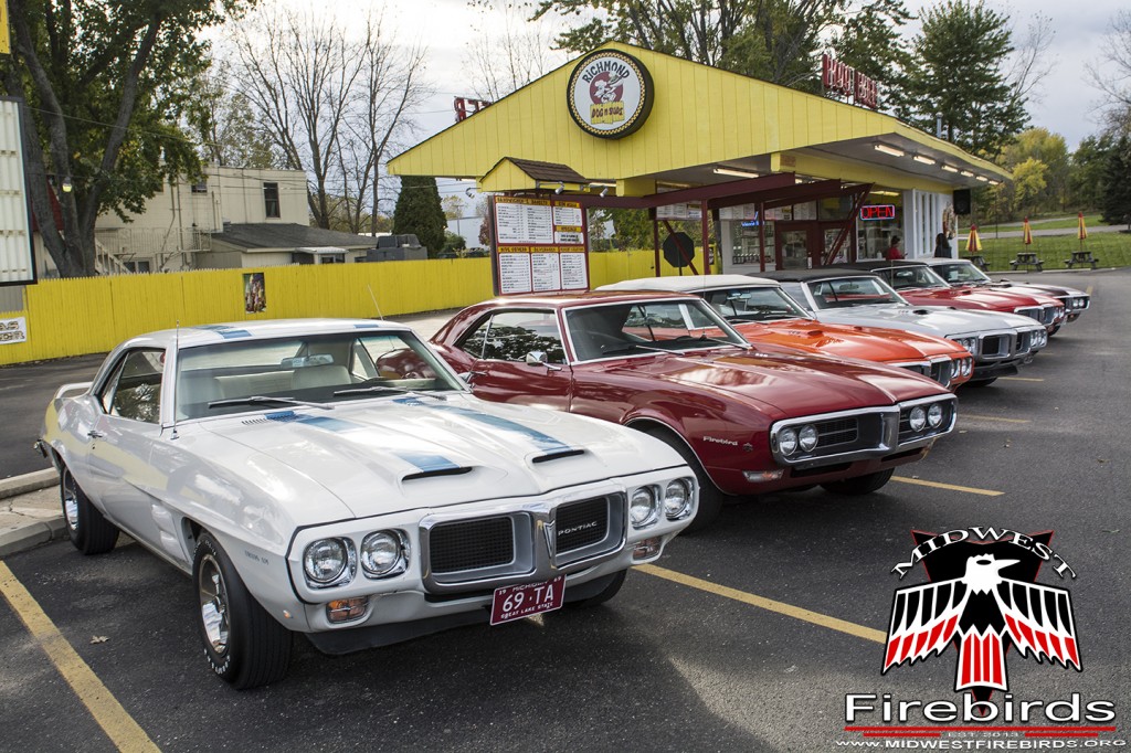 First-generation Pontiac Firebirds parked in Richmond, IL at the Dog N Suds.